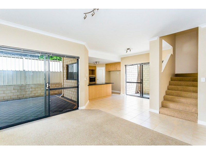 7/52 Lewington Street, Rockingham WA 6168