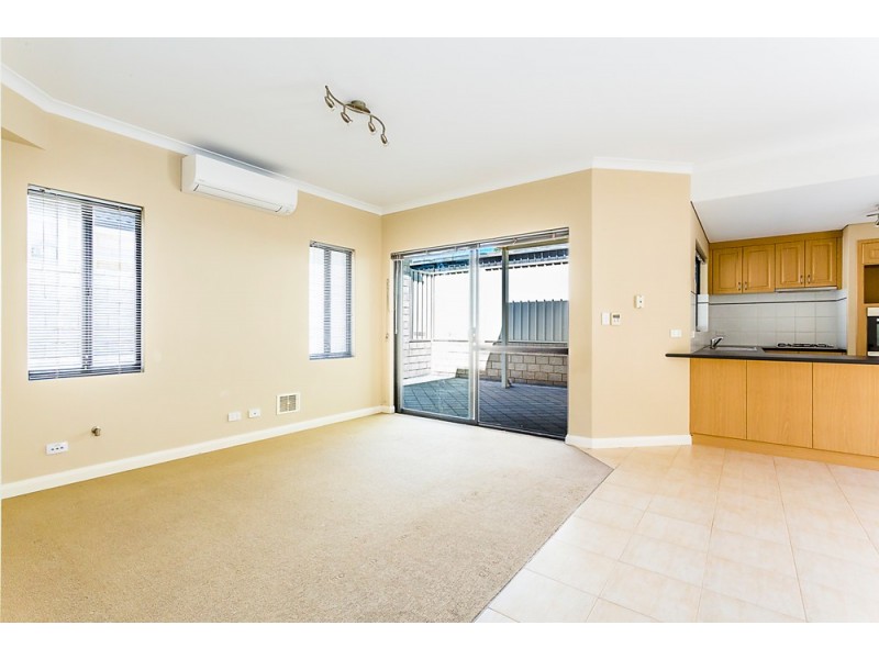 7/52 Lewington Street, Rockingham WA 6168