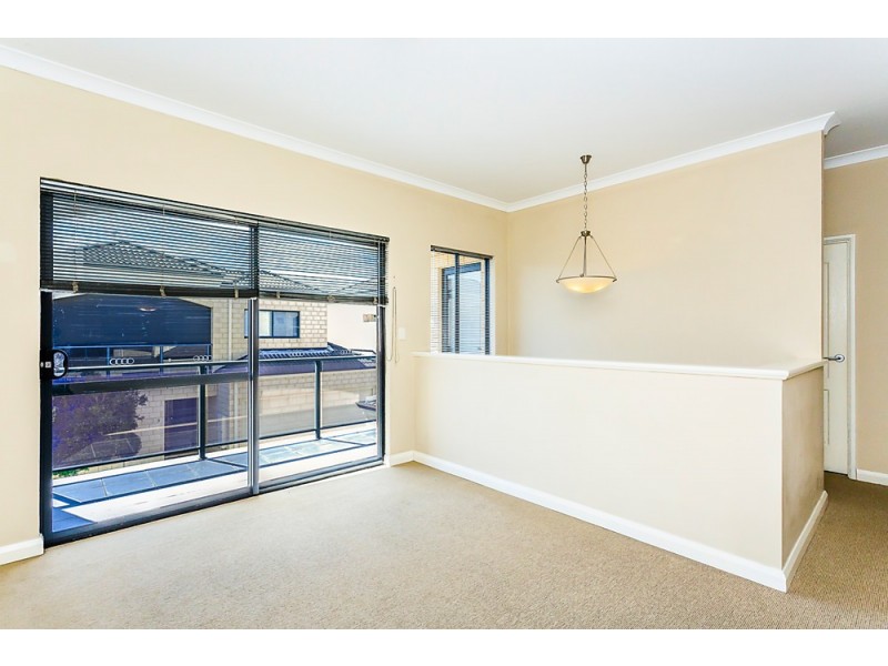 7/52 Lewington Street, Rockingham WA 6168