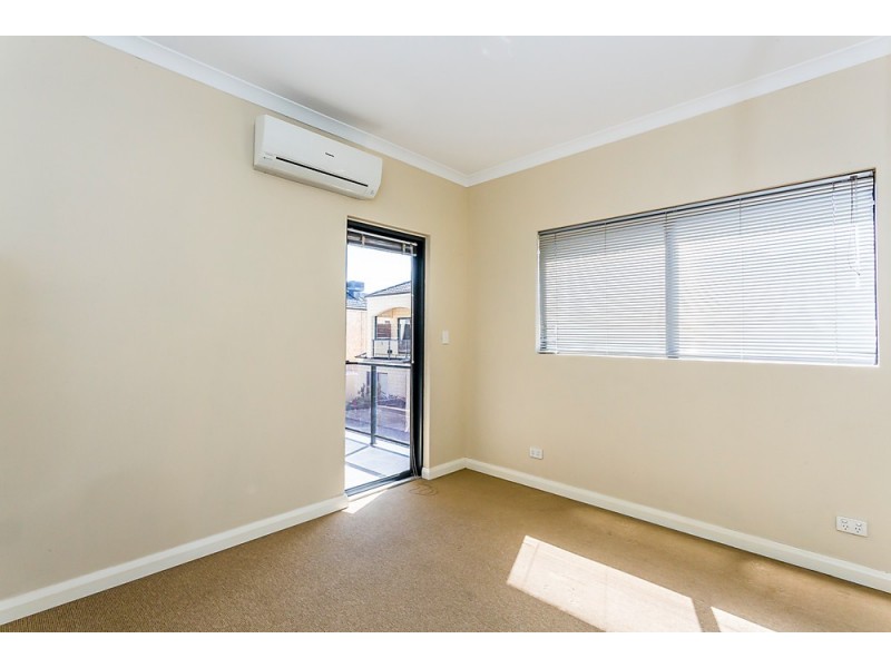 7/52 Lewington Street, Rockingham WA 6168