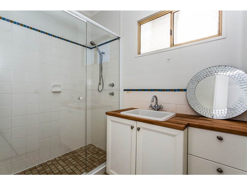 78 Crystaluna Drive, Golden Bay WA 6174