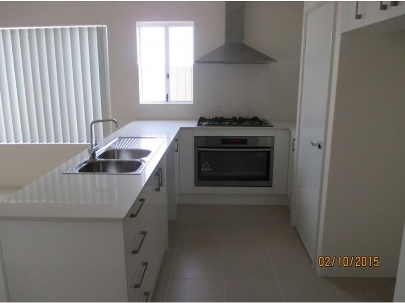 19 Ettrick Way, Golden Bay WA 6174