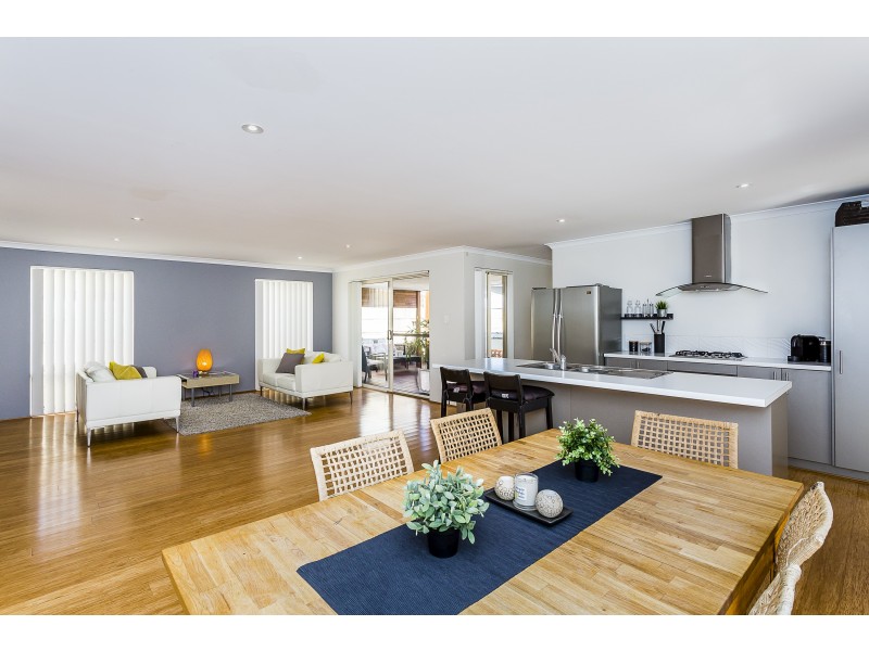 24 Caloundra Street, Secret Harbour WA 6173