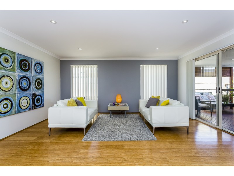 24 Caloundra Street, Secret Harbour WA 6173