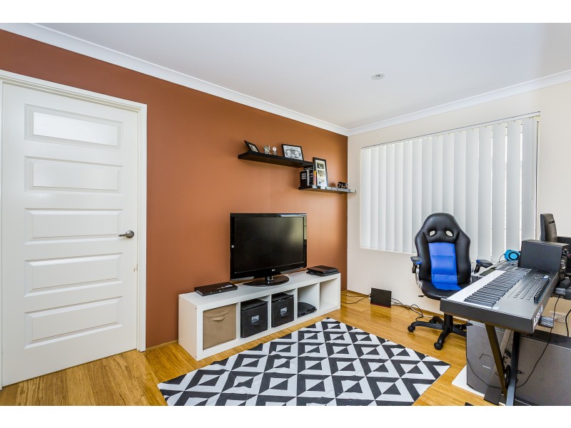 24 Caloundra Street, Secret Harbour WA 6173