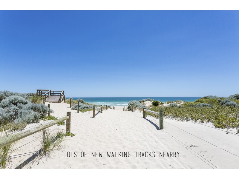 24 Caloundra Street, Secret Harbour WA 6173