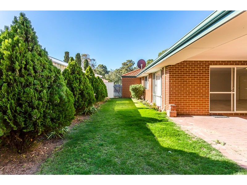 18 Hortonia Avenue, Secret Harbour WA 6173