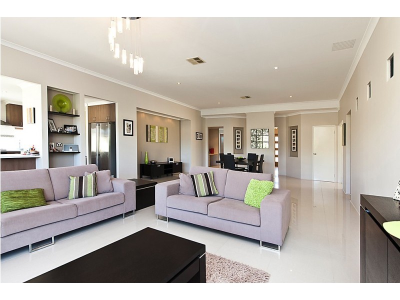 79 Miltona Drive, Secret Harbour WA 6173