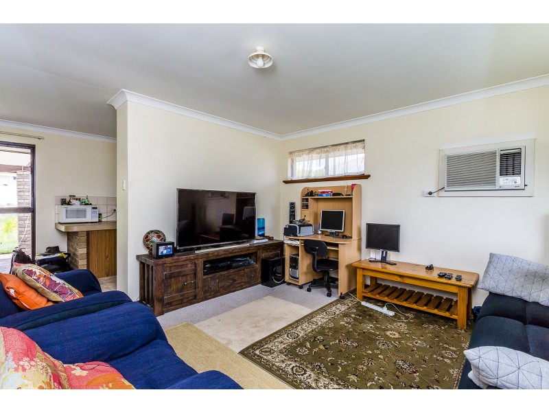 28 Mileura Street, Golden Bay WA 6174