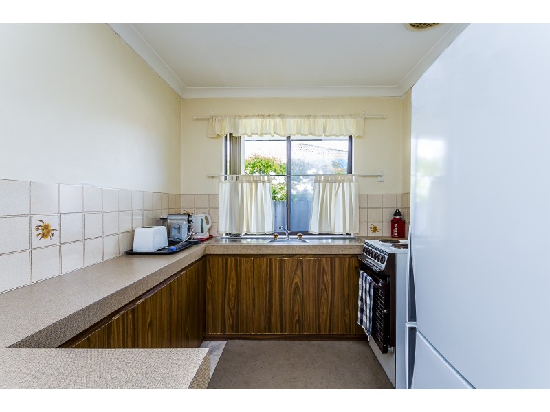 28 Mileura Street, Golden Bay WA 6174