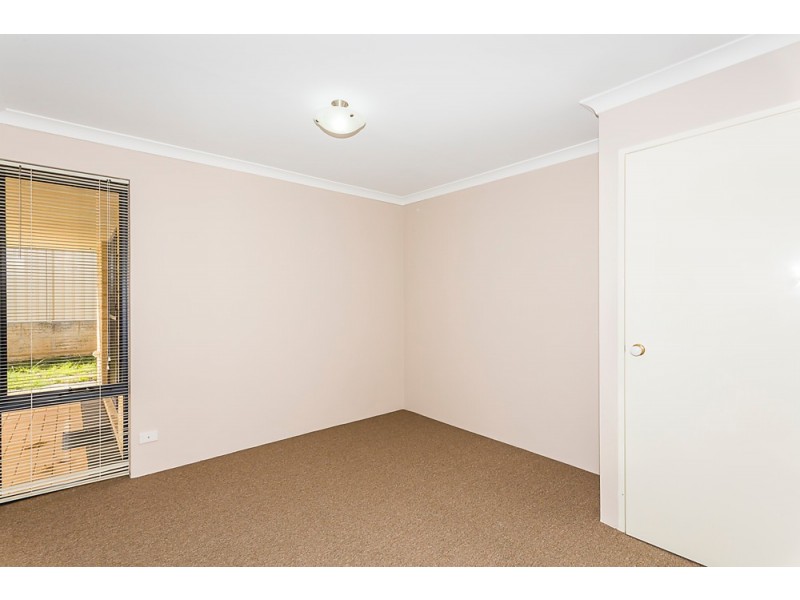 6 Liddell Link, Lakelands WA 6180