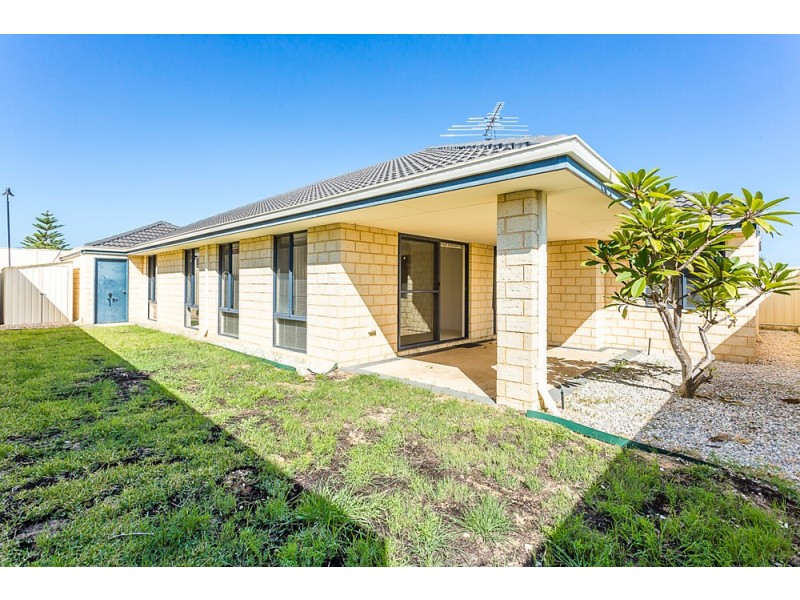 6 Liddell Link, Lakelands WA 6180
