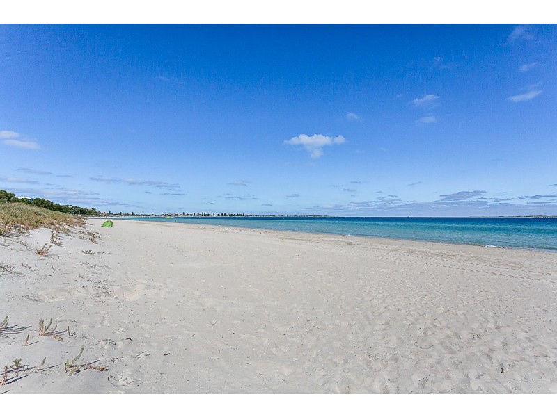 7/70-72 Frederick Street, Shoalwater WA 6169