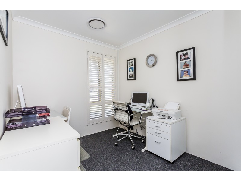 8 Armada Close, Port Kennedy WA 6172