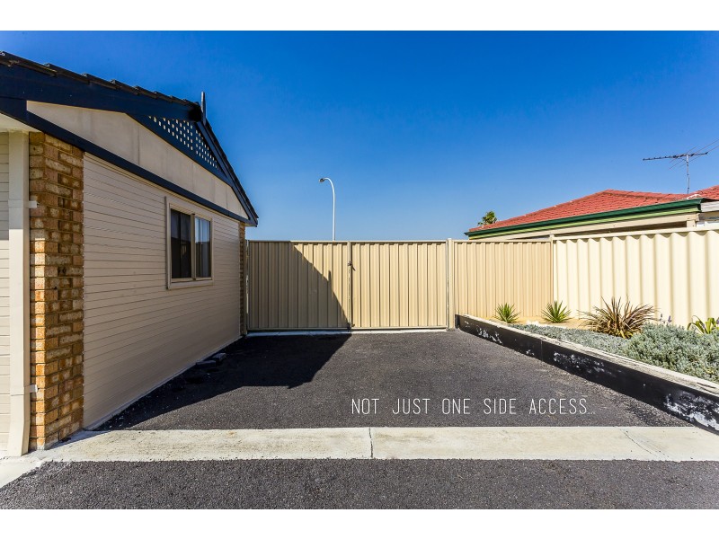 8 Armada Close, Port Kennedy WA 6172