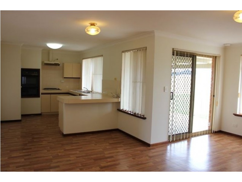 6 Caffra close, Warnbro WA 6169