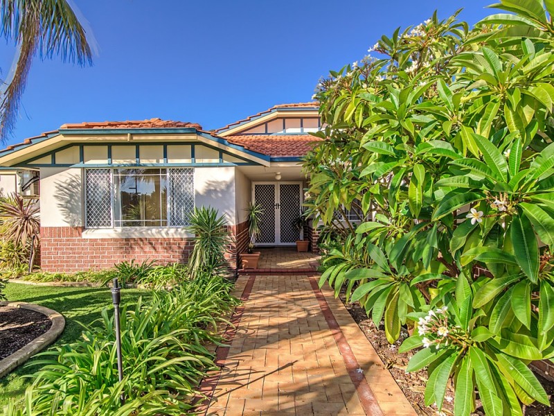 60 Arkwell Avenue, Rockingham WA 6168