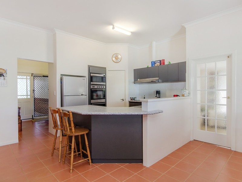 60 Arkwell Avenue, Rockingham WA 6168