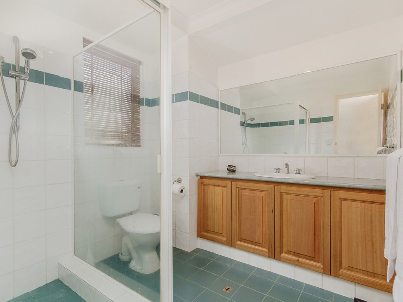 60 Arkwell Avenue, Rockingham WA 6168