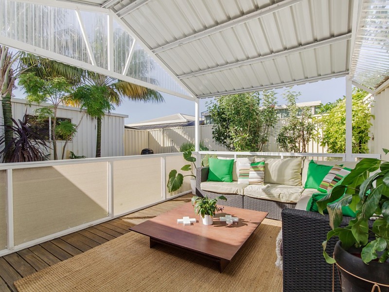 60 Arkwell Avenue, Rockingham WA 6168