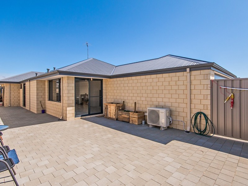 7 Charleston Street, Karnup WA 6176