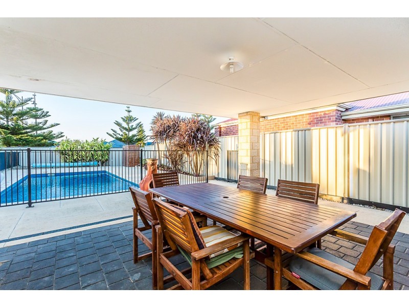 78 Forty Road, Secret Harbour WA 6173