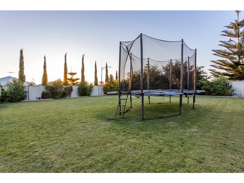 78 Forty Road, Secret Harbour WA 6173