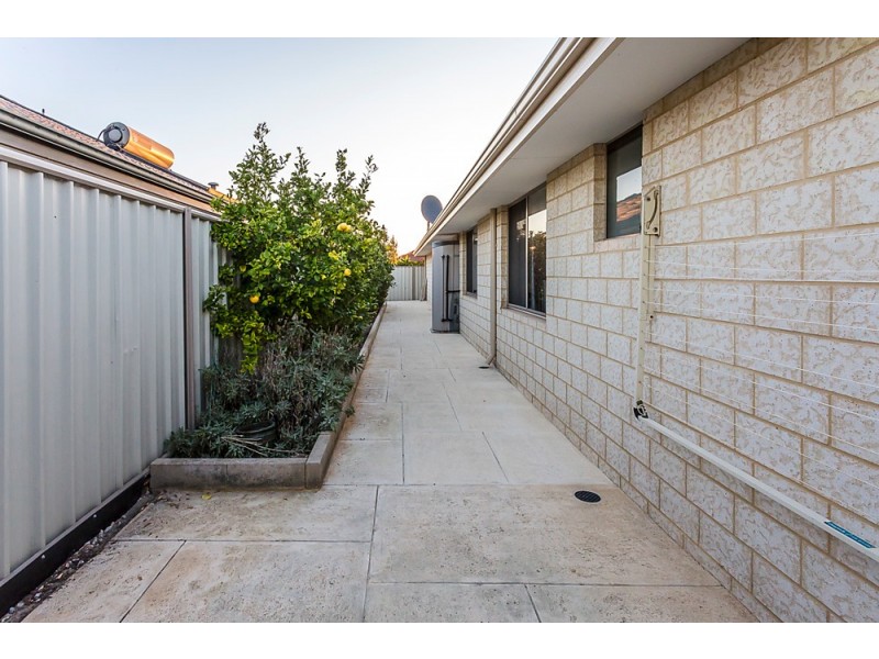 78 Forty Road, Secret Harbour WA 6173