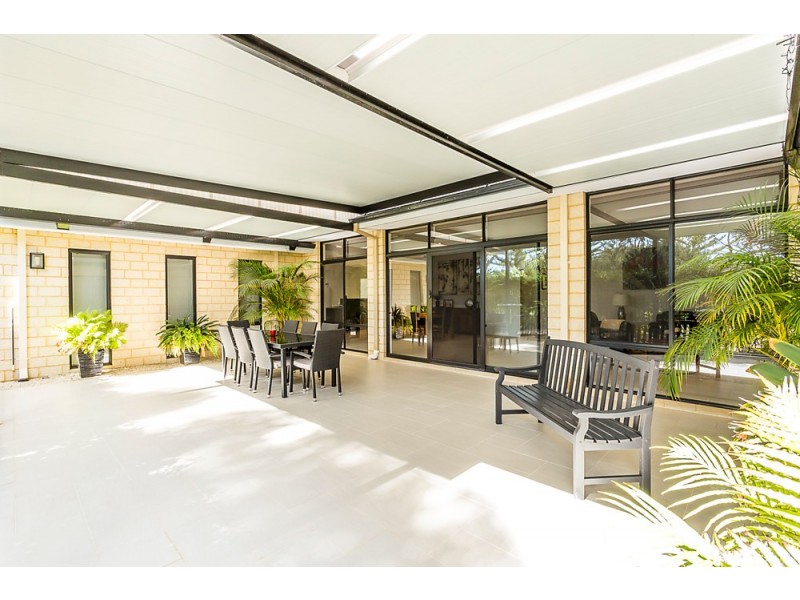 33 Miltona Drive, Secret Harbour WA 6173