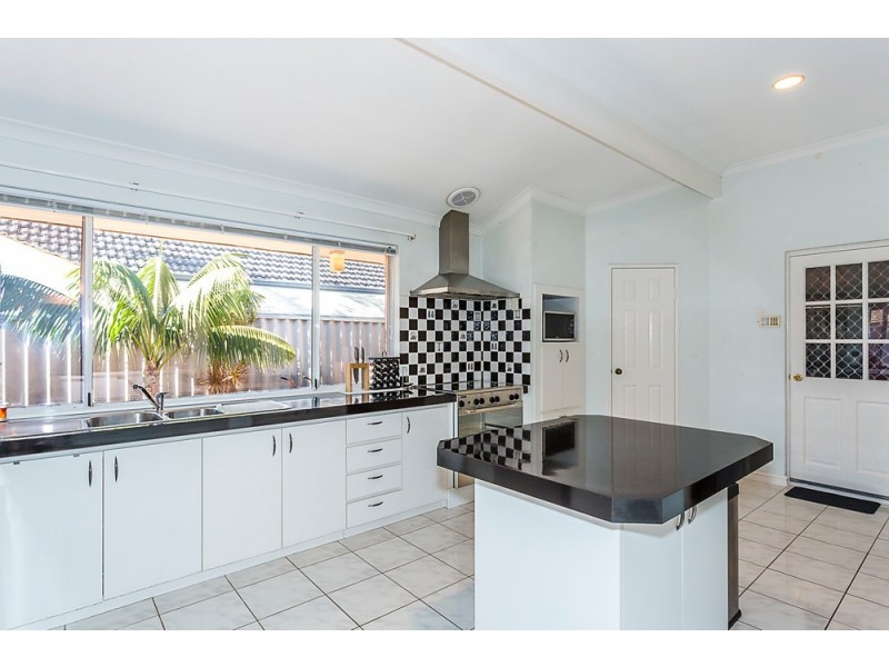 64 Secret Harbour Boulevard, Secret Harbour WA 6173