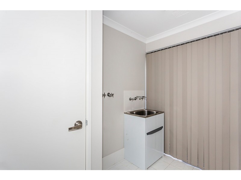 10 Persian Grove, Karnup WA 6176