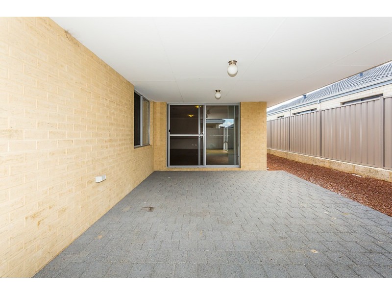 10 Persian Grove, Karnup WA 6176