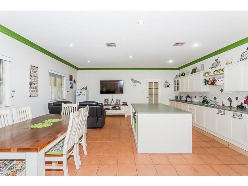 3 Sawley Close, Golden Bay WA 6174