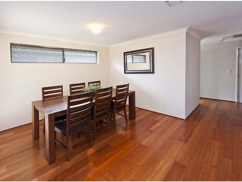 16 Torquay Way, Secret Harbour WA 6173