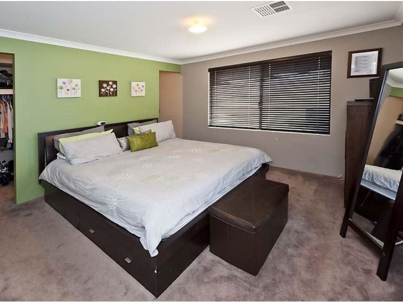 16 Torquay Way, Secret Harbour WA 6173