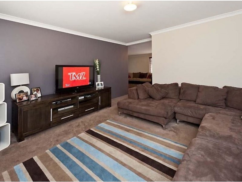 16 Torquay Way, Secret Harbour WA 6173