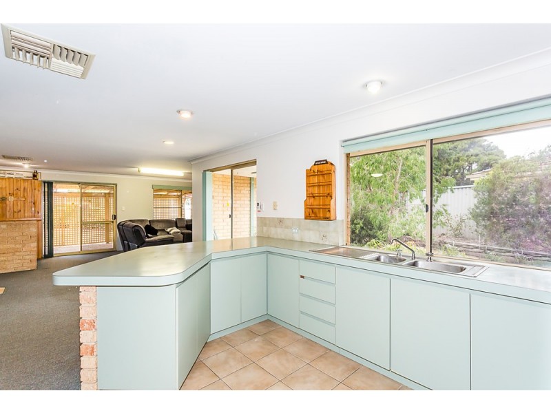 11 Reilly Street, Singleton WA 6175