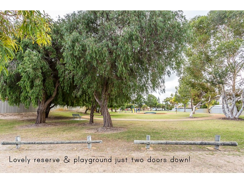 11 Reilly Street, Singleton WA 6175