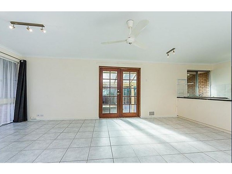 34 Windarra Way, Armadale WA 6112