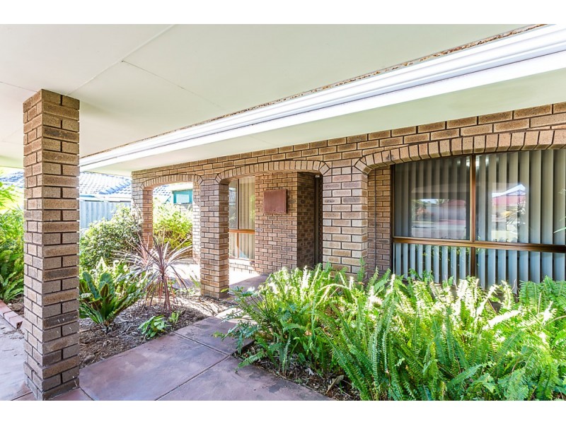 5B Waikiki Road, Safety Bay WA 6169