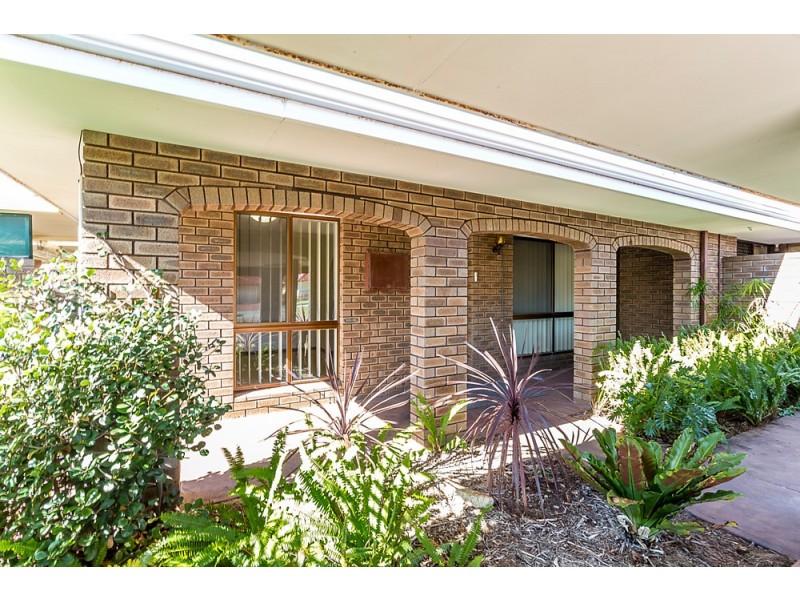 5B Waikiki Road, Safety Bay WA 6169