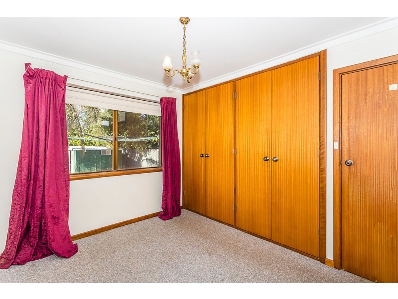 5B Waikiki Road, Safety Bay WA 6169