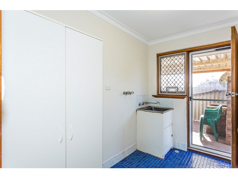 5B Waikiki Road, Safety Bay WA 6169