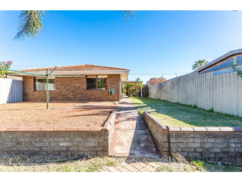 5B Waikiki Road, Safety Bay WA 6169