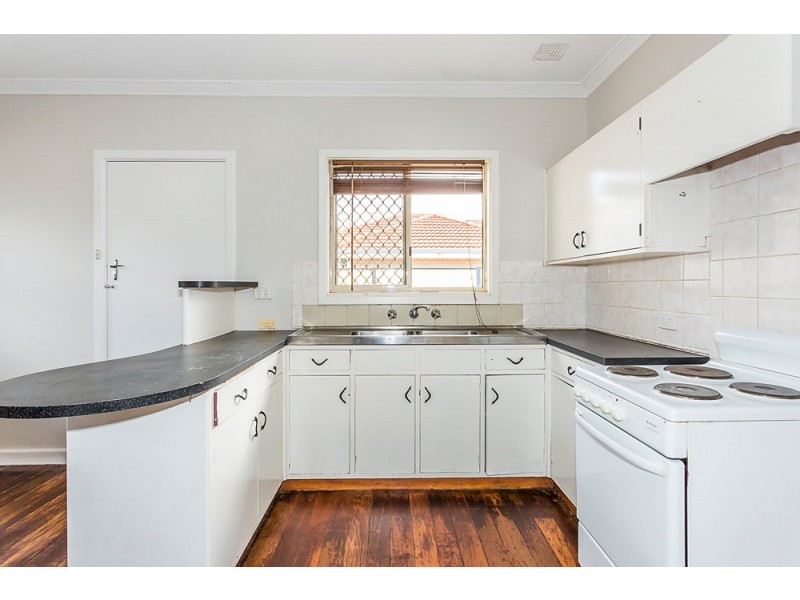 40 Houston Street, Rockingham WA 6168