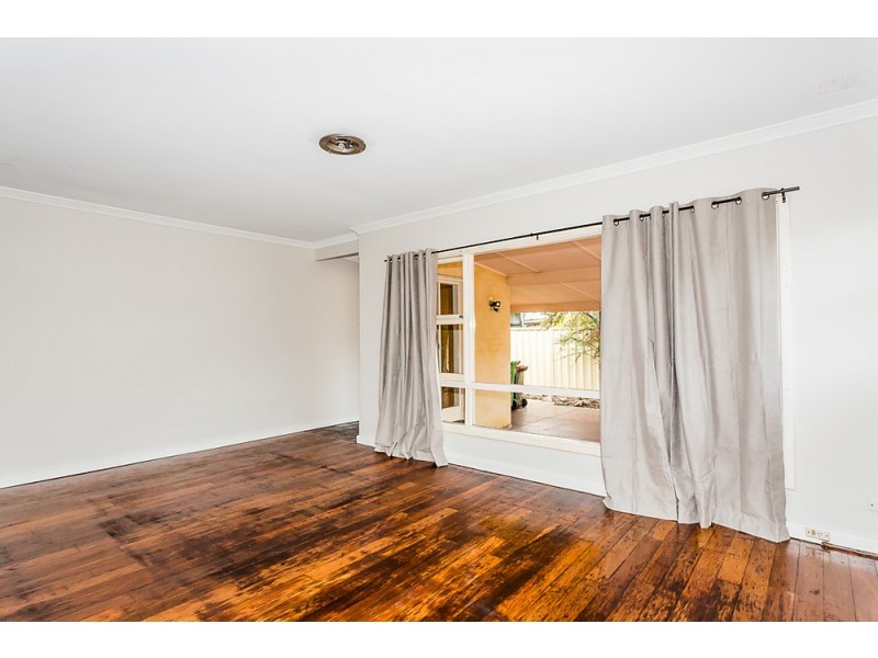 40 Houston Street, Rockingham WA 6168