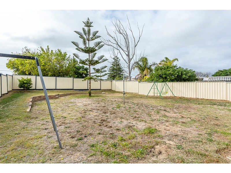 40 Houston Street, Rockingham WA 6168