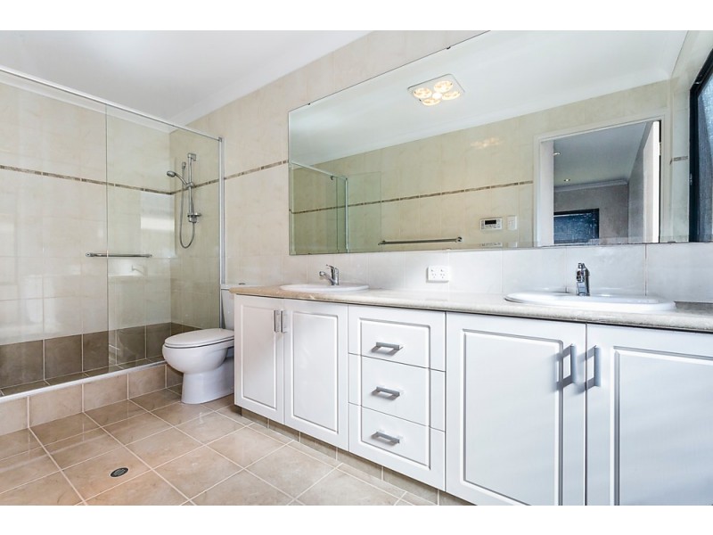 28 Stamford Crescent, Secret Harbour WA 6173