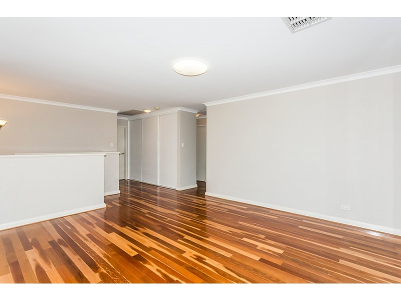 28 Stamford Crescent, Secret Harbour WA 6173