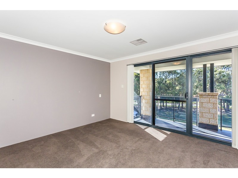 28 Stamford Crescent, Secret Harbour WA 6173